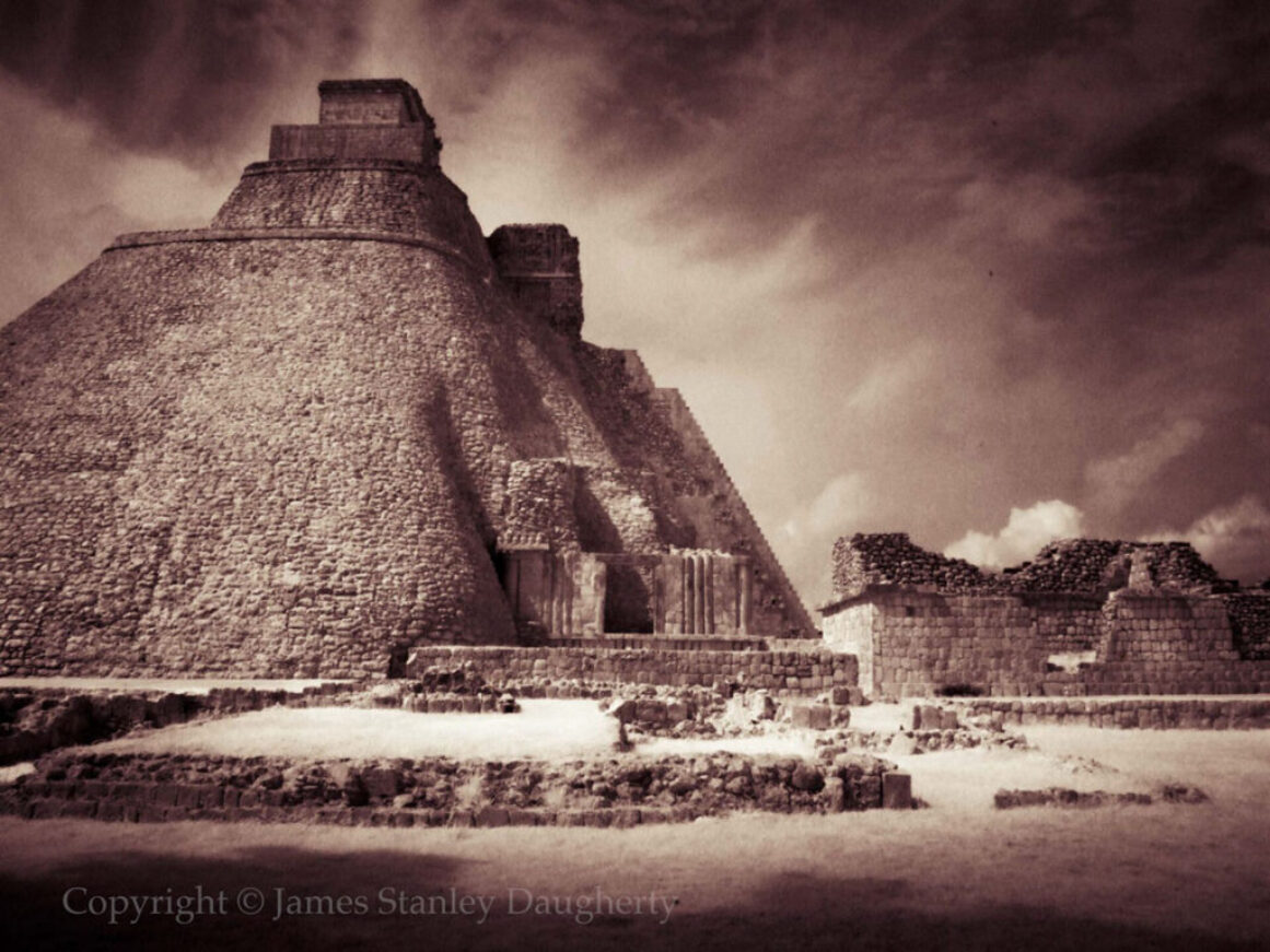 uxmal-ir16_3_25_03c-2-scaled-R uxmal-ir16_3_25_03c-2-scaled-R